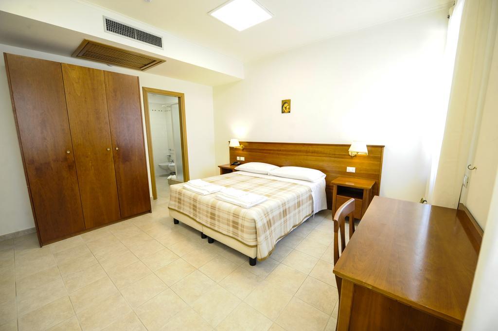 Casa Caburlotto 3* Rom