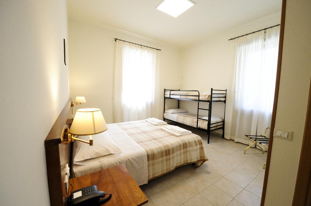 Casa Caburlotto 3* Rom